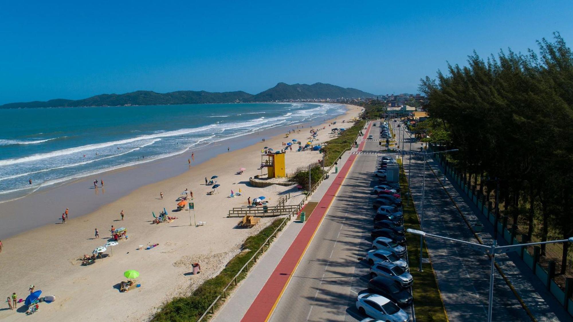 Apartamento Praia Mariscal Canto Grande Bombinhas - Canela Flats 03 Экстерьер фото
